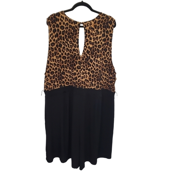Torrid Size 5 Studio Knit Surplice Leopard Print Black Romper - Picture 2 of 14
